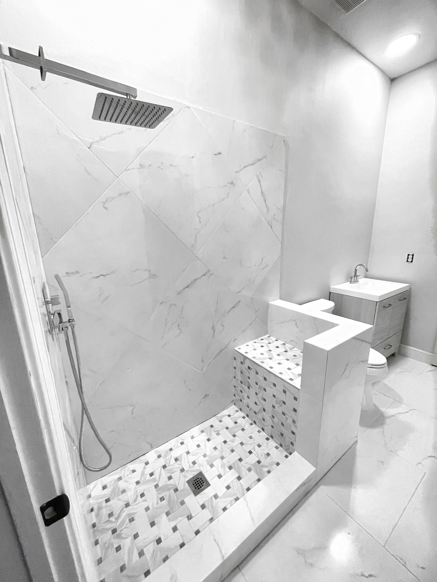 Bathroom Remodeling – Parkland, FL - Professional Home Improvement Project Image 2