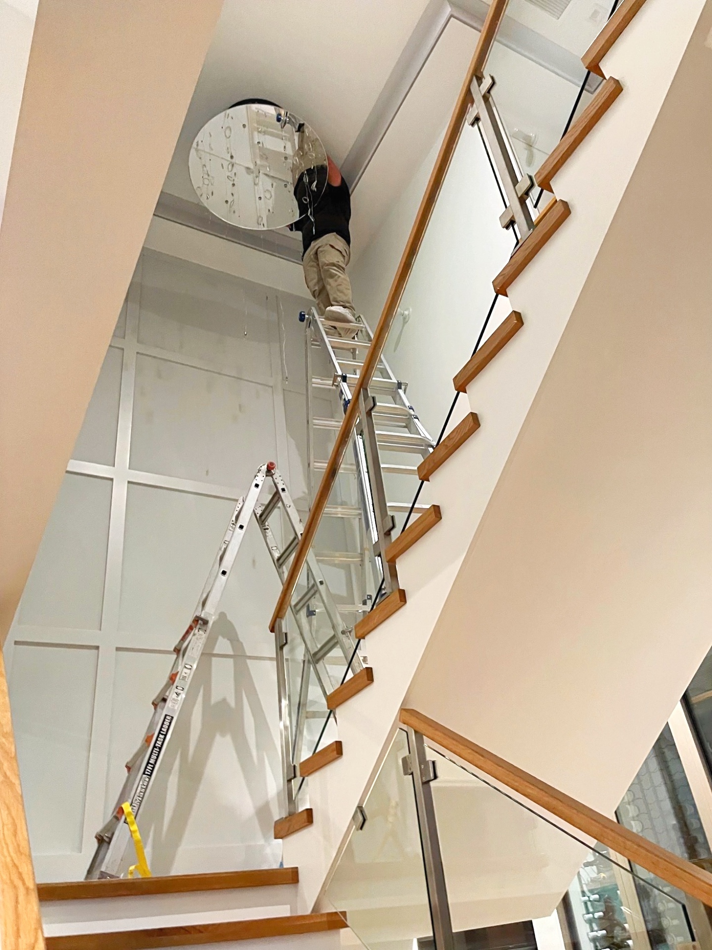 Chandelier Installation with Scaffold – Ocean Ridge, FL - Professional Home Improvement Project Image 4