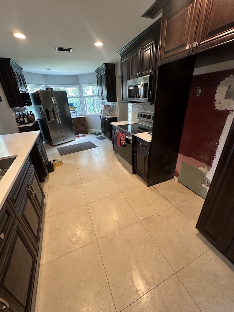 Tile Repair and Replacement – Coral Springs, FL - Professional Home Improvement Project Image 3
